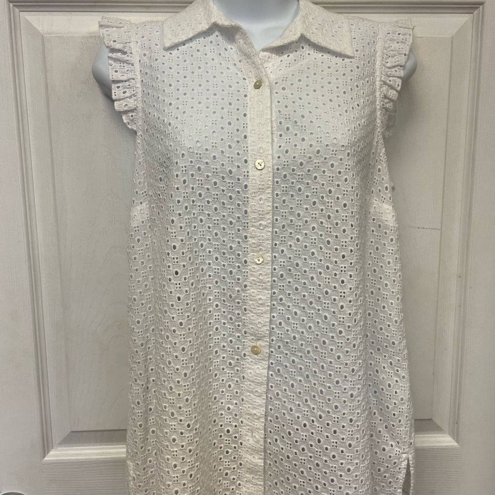 Lilly Pulitzer White Eyelet Top NWT 2 Lenox top